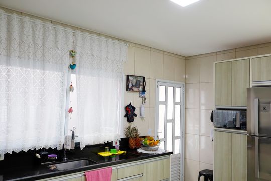cozinha de casa à venda com 4 quartos, 238m² em Bela Vista, Osasco