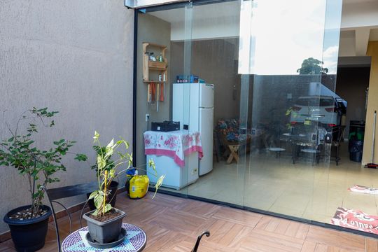 Área comum de casa à venda com 4 quartos, 238m² em Bela Vista, Osasco