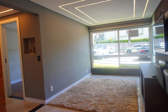 Sala  de apartamento para alugar com 3 quartos, 73m² em Cavalhada, Porto Alegre