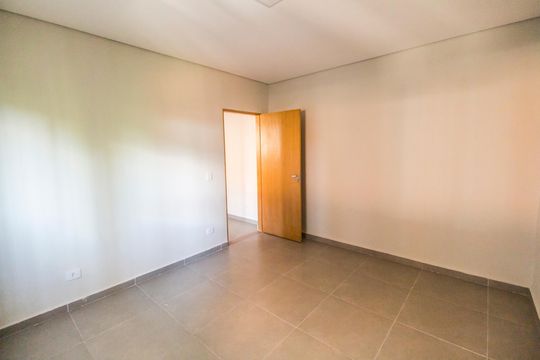 Quarto 2 de casa para alugar com 2 quartos, 125m² em Cidade Ariston Estela Azevedo, Carapicuíba