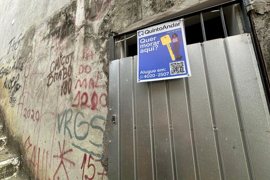 Fachada de casa para alugar com 1 quarto, 80m² em Cidade Ariston Estela Azevedo, Carapicuíba