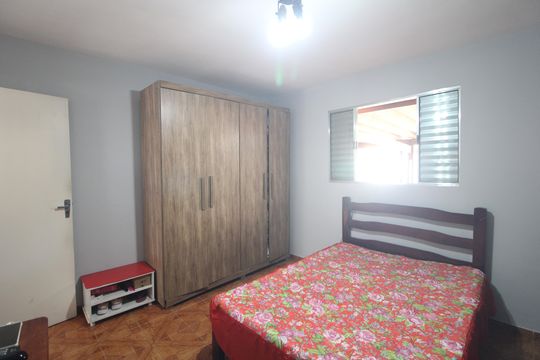 Quarto 1 de casa à venda com 2 quartos, 252m² em Jardim Satelite, São Paulo