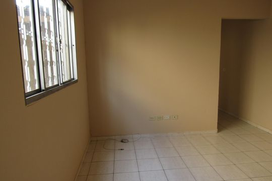 Sala de casa para alugar com 1 quarto, 55m² em Quitaúna, Osasco