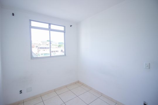 Quarto 2 de apartamento à venda com 2 quartos, 60m² em Cabral, Contagem