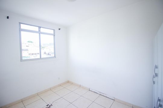 Quarto 1 de apartamento à venda com 2 quartos, 60m² em Cabral, Contagem