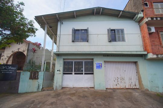 Fachada de casa à venda com 3 quartos, 132m² em Liberdade, Novo Hamburgo