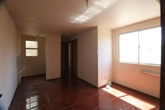 Apartamento à venda com 2 quartos, 37m² em Olaria, Canoas