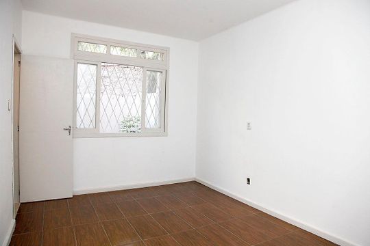 Quarto Suíte de apartamento à venda com 1 quarto, 40m² em Centro Histórico, Porto Alegre