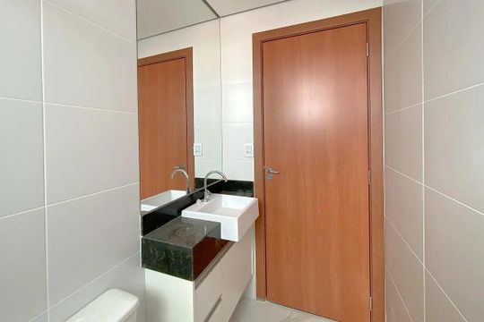 Banheiro de apartamento para alugar com 2 quartos, 62m² em Santa Branca, Belo Horizonte