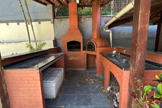 Área comum - Churrasqueira de casa à venda com 4 quartos, 900m² em Méier, Rio de Janeiro
