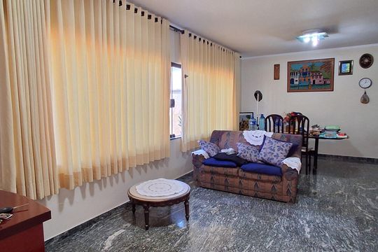 Sala de casa à venda com 4 quartos, 166m² em Jardim Sao Caetano, São Caetano do Sul