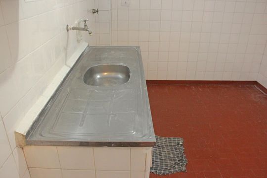 Cozinha de apartamento para alugar com 2 quartos, 80m² em Marapé, Santos