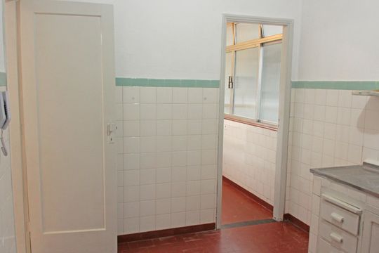 Cozinha de apartamento para alugar com 2 quartos, 80m² em Marapé, Santos