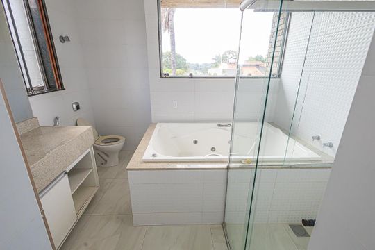 suite de casa à venda com 7 quartos, 605m² em São Luiz, Belo Horizonte