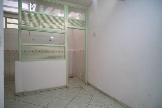 Quarto  de kitnet/studio para alugar com 1 quarto, 27m² em Centro, São Leopoldo