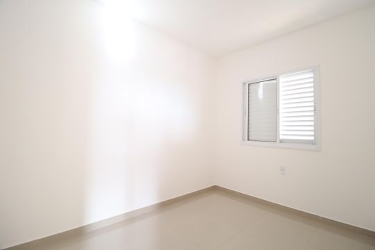 Quarto 1 de apartamento para alugar com 2 quartos, 58m² em Jardim Holanda, Uberlândia