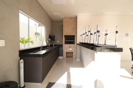Área comum - Churrasqueira de apartamento para alugar com 2 quartos, 58m² em Jardim Holanda, Uberlândia
