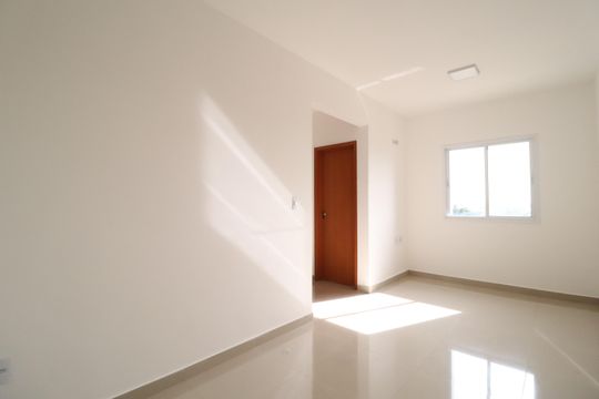 Apartamento para alugar com 2 quartos, 58m² em Jardim Holanda, Uberlândia