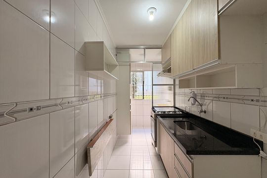 Cozinha  de apartamento para alugar com 2 quartos, 49m² em Cidade São Jorge, Santo André
