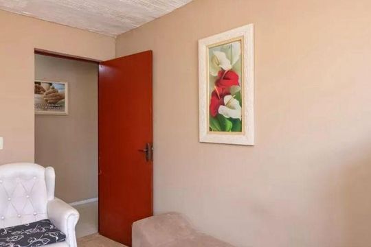 Casa para alugar com 13 quartos, 275m² em Horto Florestal, Belo Horizonte