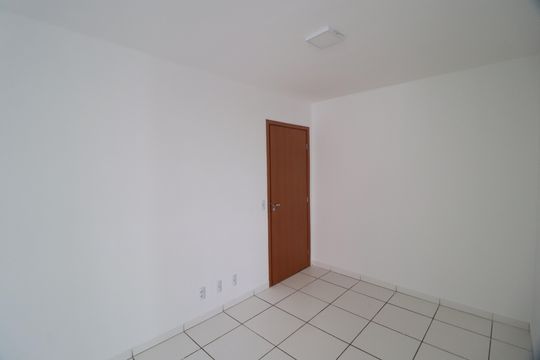 Sala de apartamento para alugar com 2 quartos, 52m² em Flamboyant, Uberlândia