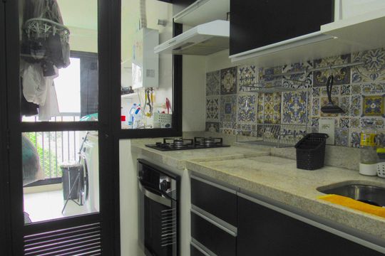 Cozinha de apartamento à venda com 1 quarto, 41m² em Continental, Osasco