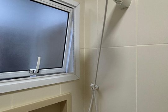 Banheiro da Suíte 1 de casa à venda com 2 quartos, 136m² em Vila Assunção, Santo André