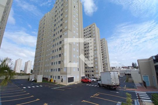 Garagem de apartamento para alugar com 2 quartos, 45m² em Vila Satúrnia, Campinas