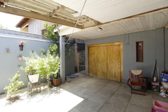 Garagem de casa para alugar com 3 quartos, 300m² em Morada do Vale I, Gravataí