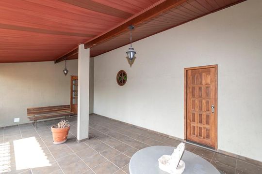 2º andar - Varanda de casa à venda com 5 quartos, 400m² em Braz de Pina, Rio de Janeiro