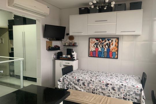 Cozinha de apartamento à venda com 3 quartos, 122m² em Jardim Celeste, São Paulo