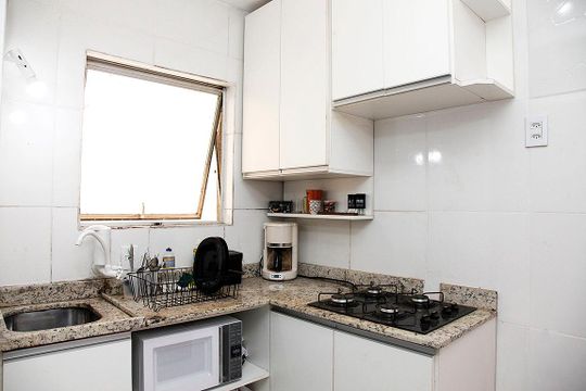 Cozinha de kitnet/studio à venda com 1 quarto, 35m² em Centro Histórico, Porto Alegre
