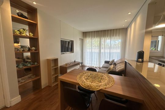 Sala de apartamento para alugar com 1 quarto, 50m² em Melville Empresarial Ii, Barueri