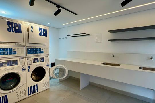 Lavanderia de kitnet/studio à venda com 1 quarto, 26m² em Pinheiros, São Paulo