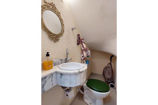 Casa à venda com 2 quartos, 160m² em Vila Polopoli, São Paulo