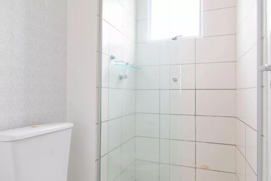 Banheiro de apartamento à venda com 3 quartos, 56m² em Igara, Canoas