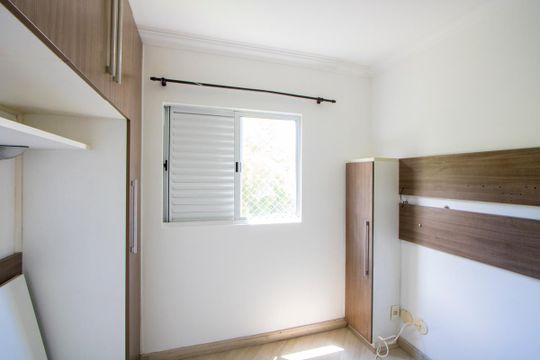 Quarto 2 de apartamento à venda com 2 quartos, 56m² em Vila Guarará, Santo André