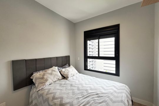 Quarto de apartamento à venda com 1 quarto, 29m² em Indianópolis, São Paulo