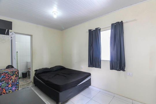Casa para alugar com 1 quarto, 28m² em Cidade Continental, São Paulo