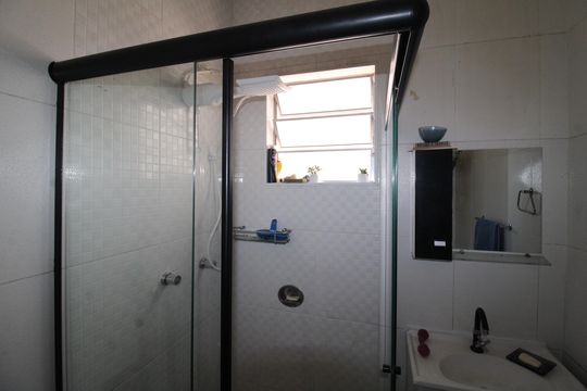 Casa 1 - Banheiro de casa à venda com 5 quartos, 400m² em Parada Inglesa, São Paulo