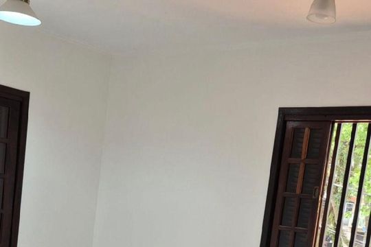 Casa para alugar com 2 quartos, 179m² em Vila Lucinda, Santo André
