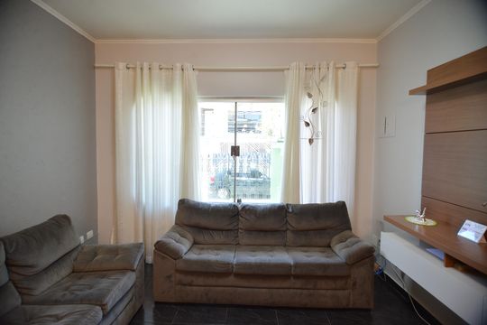 Sala de casa à venda com 3 quartos, 288m² em Vila Lucinda, Santo André