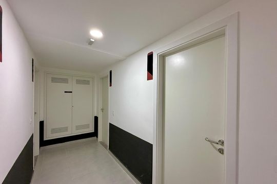Hall Apartamento  de kitnet/studio à venda com 1 quarto, 37m² em Jardim das Acacias, São Paulo