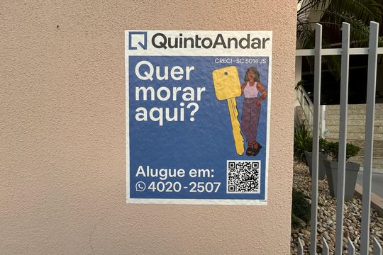 Fachada de apartamento para alugar com 3 quartos, 140m² em Abraão, Florianópolis