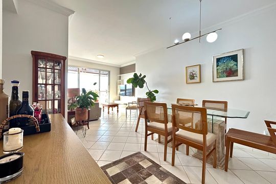 Sala de apartamento para alugar com 3 quartos, 140m² em Abraão, Florianópolis