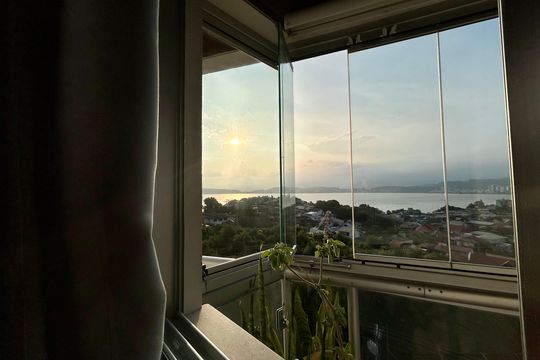Vista Quarto 1 de apartamento para alugar com 3 quartos, 140m² em Abraão, Florianópolis