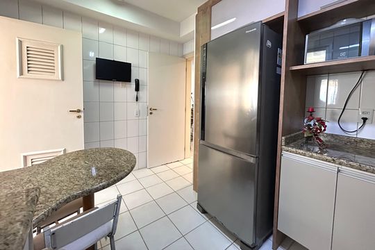 Cozinha de apartamento para alugar com 3 quartos, 140m² em Abraão, Florianópolis