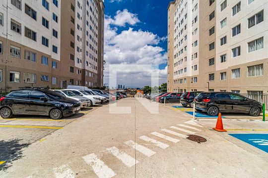 Área comum de apartamento para alugar com 2 quartos, 40m² em Jardim do Lago, São Paulo