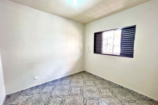 Quarto de casa à venda com 1 quarto, 40m² em Vila Rosalia, Guarulhos