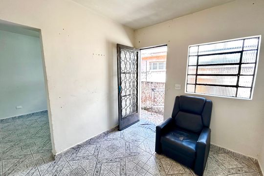 Casa à venda com 1 quarto, 40m² em Vila Rosalia, Guarulhos